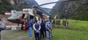 पूर्व सांसद पोल्देन छोपाङको पहलमा मनाङ उद्धार