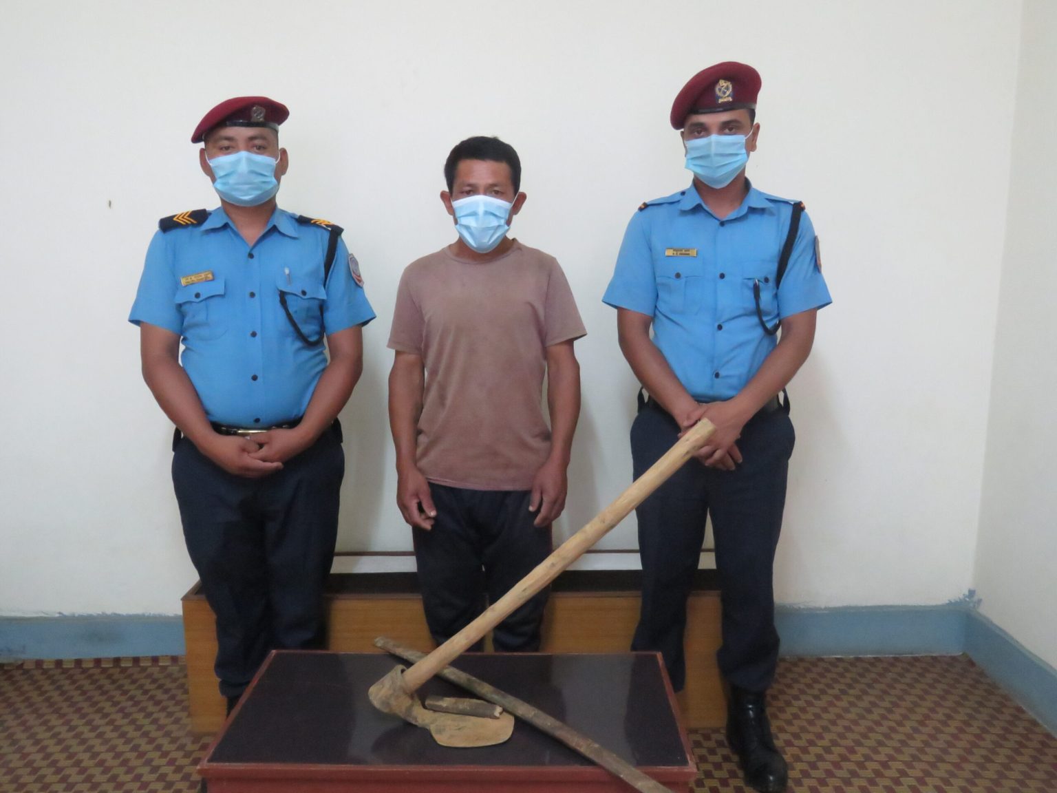 कोदालोले हानेर श्रीमतीको हत्या गर्ने लालबहादुर पक्राउ