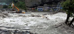 मस्र्याङ्दीको बाढीले झोलुङ्गे पुल बगायो, उपल्लो मनाङसँग सम्पर्क टुट्यो