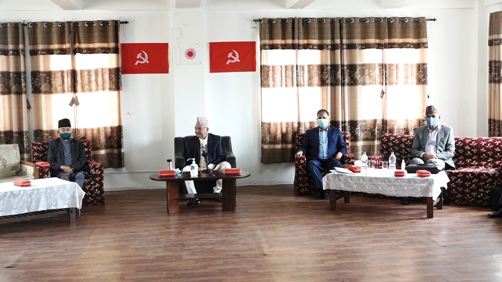 देउवा नेतृत्वको सरकारलाई विश्वासको मत नदिने एमाले स्थायी कमिटीको निर्णय