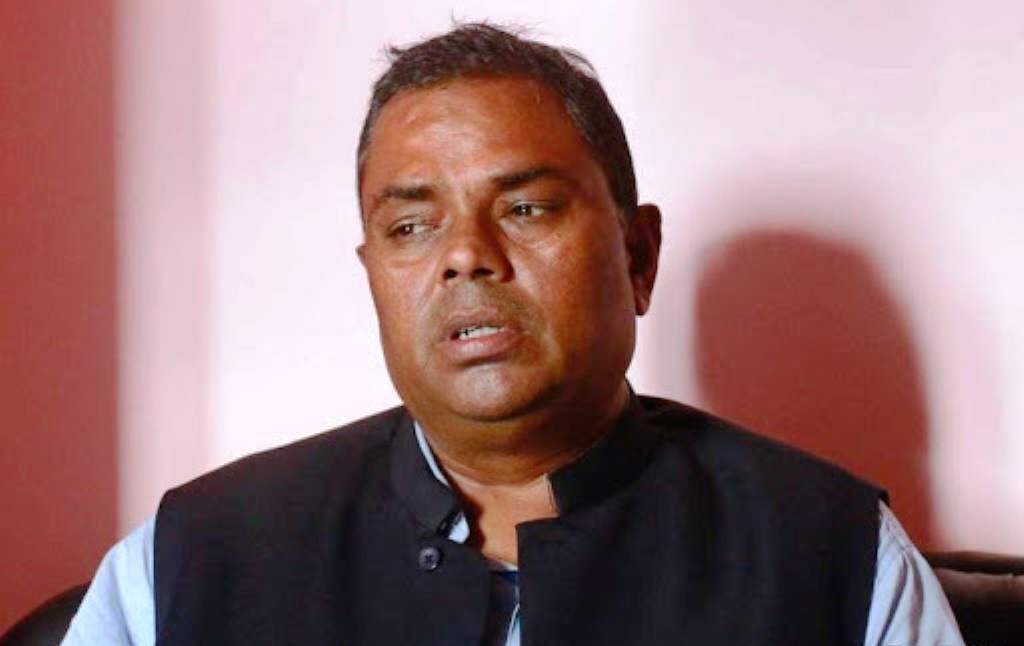 जसपा यादव पक्ष सरकारमा जाने, पाँच सांसदले छाडे महन्थको साथ
