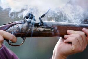 बाबुले हानेको बन्दुकको गोली लागेर छोराको मृत्यु