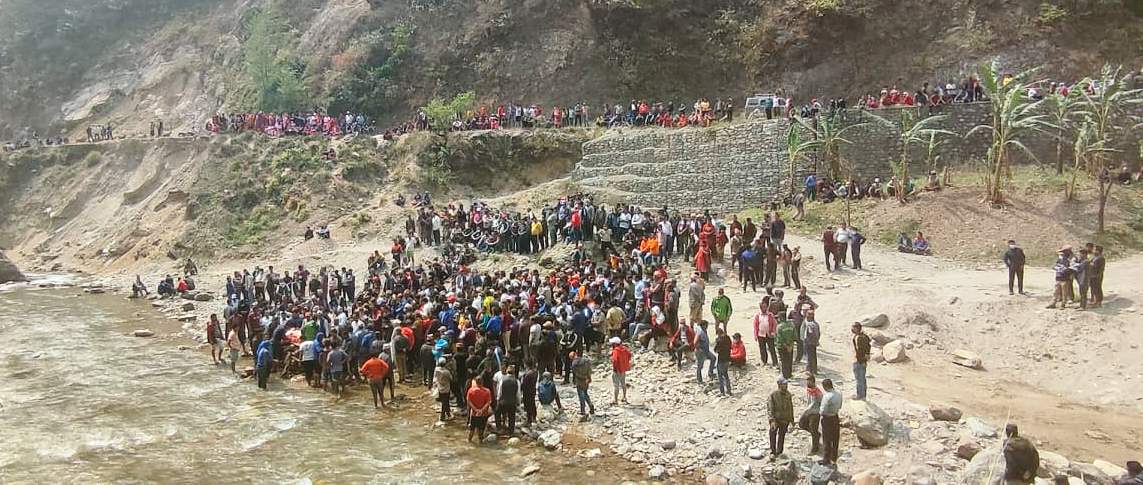 शोकमय बन्यो पश्चिम बागलुङ,समाजसेवी पौडेलको बुधबार दिउँसो भयो दाहसंस्कार