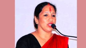 बडिगाड गाउँपालिकाको अध्यक्ष पदमा उम्मेदवारी दिएकी गण्डकी थापा को हुन् ?