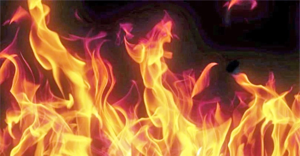 रौतहटमा आगलागि हुँदा सात घर जलेर नष्ट