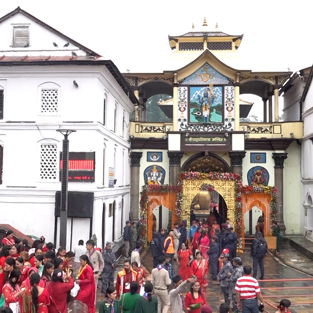 तिजको दिन पशुपतीनाथमा भक्तजनको भिड,अचम्मको दृश्य देखियो । Pashupatinath Mandir Teej 2081 | Exclusive