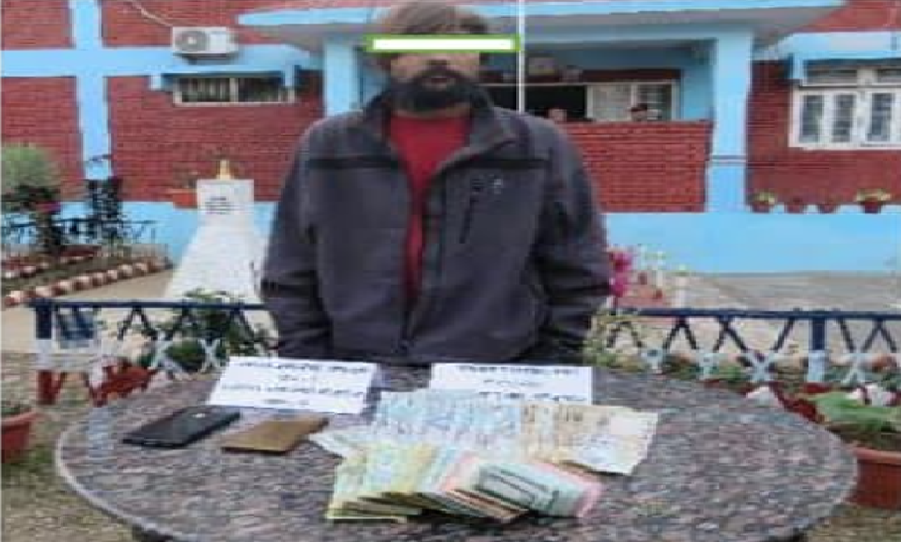 बागलुङको ताराखोलाका घरहरुमा दिउँसै चोरी : बागलुङ प्रहरीको आयो यस्तो अनुरोध