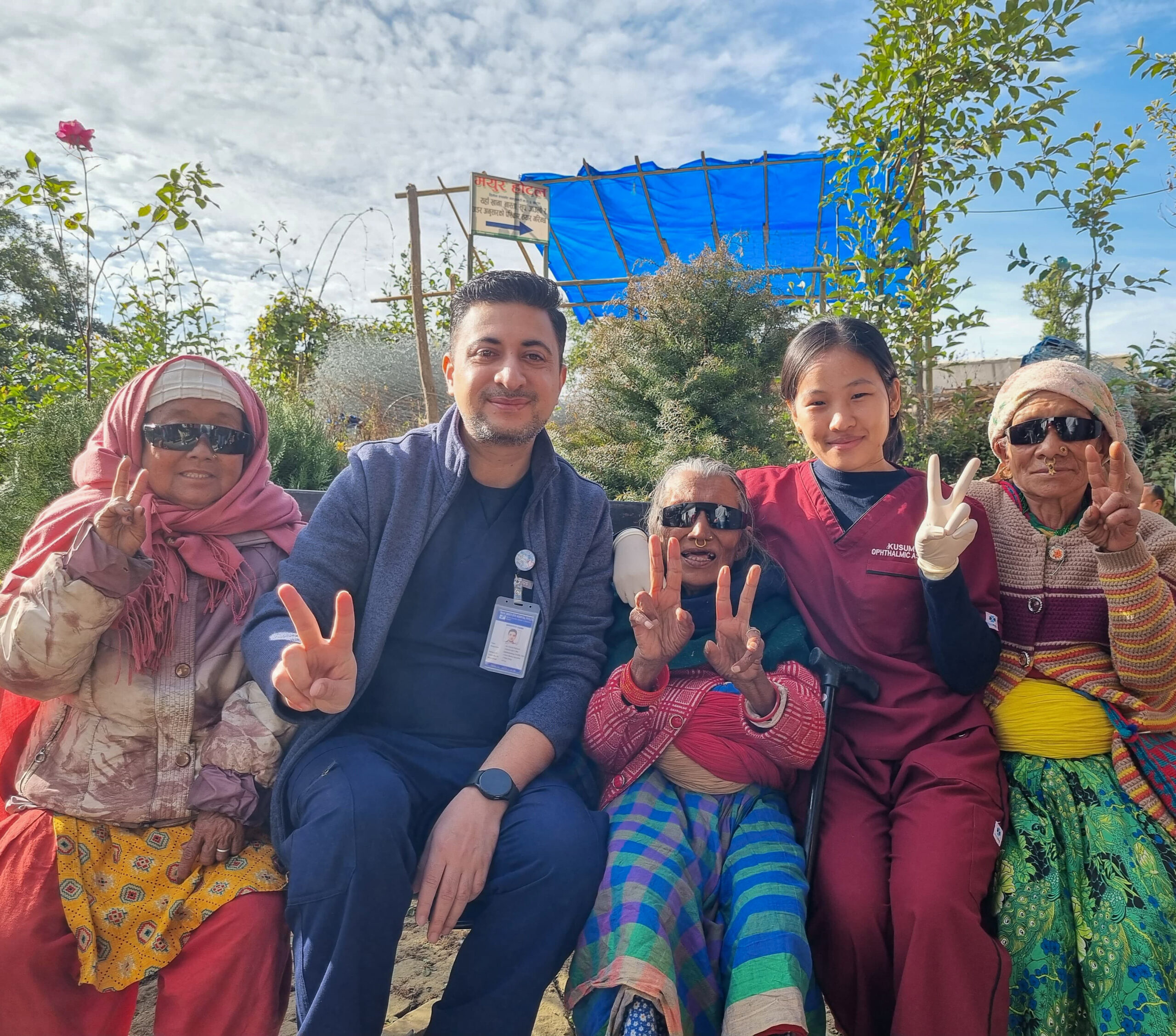 खोटाङमा नव दृष्टि आँखा अस्पतालको निःशुल्क आँखा शिविर