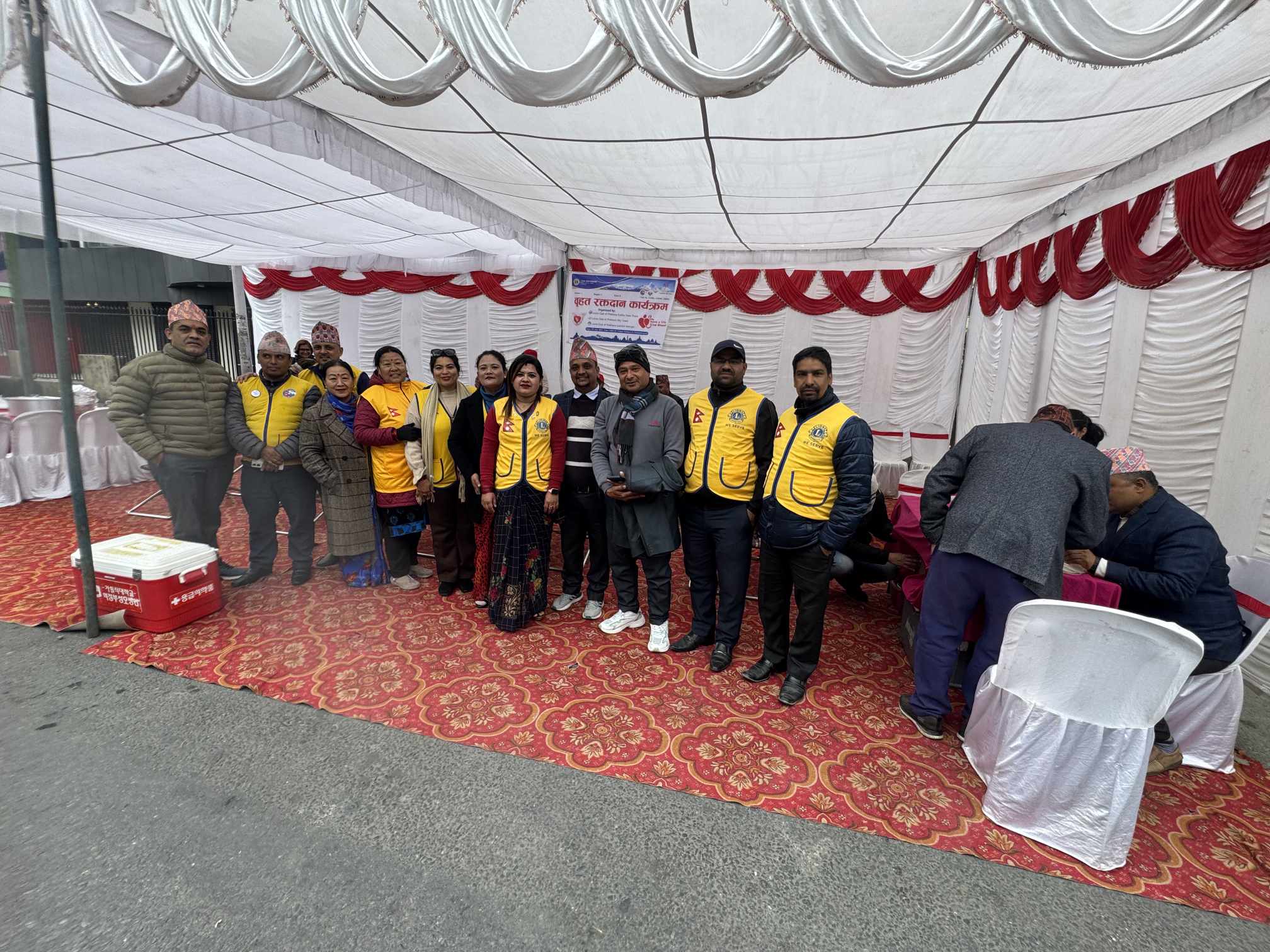 पोखरामा लायन्स क्लबको आयोजनामा रक्तदान कार्यक्रम , ३८ पिन्ट रगत संकलन