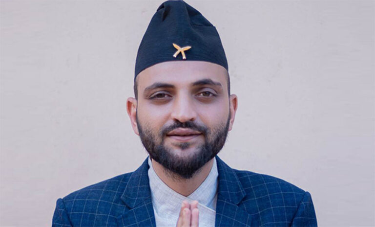 फोटो सार्वजनिक गरेको आरोप लागेका निकोलशले पाए सफाइ