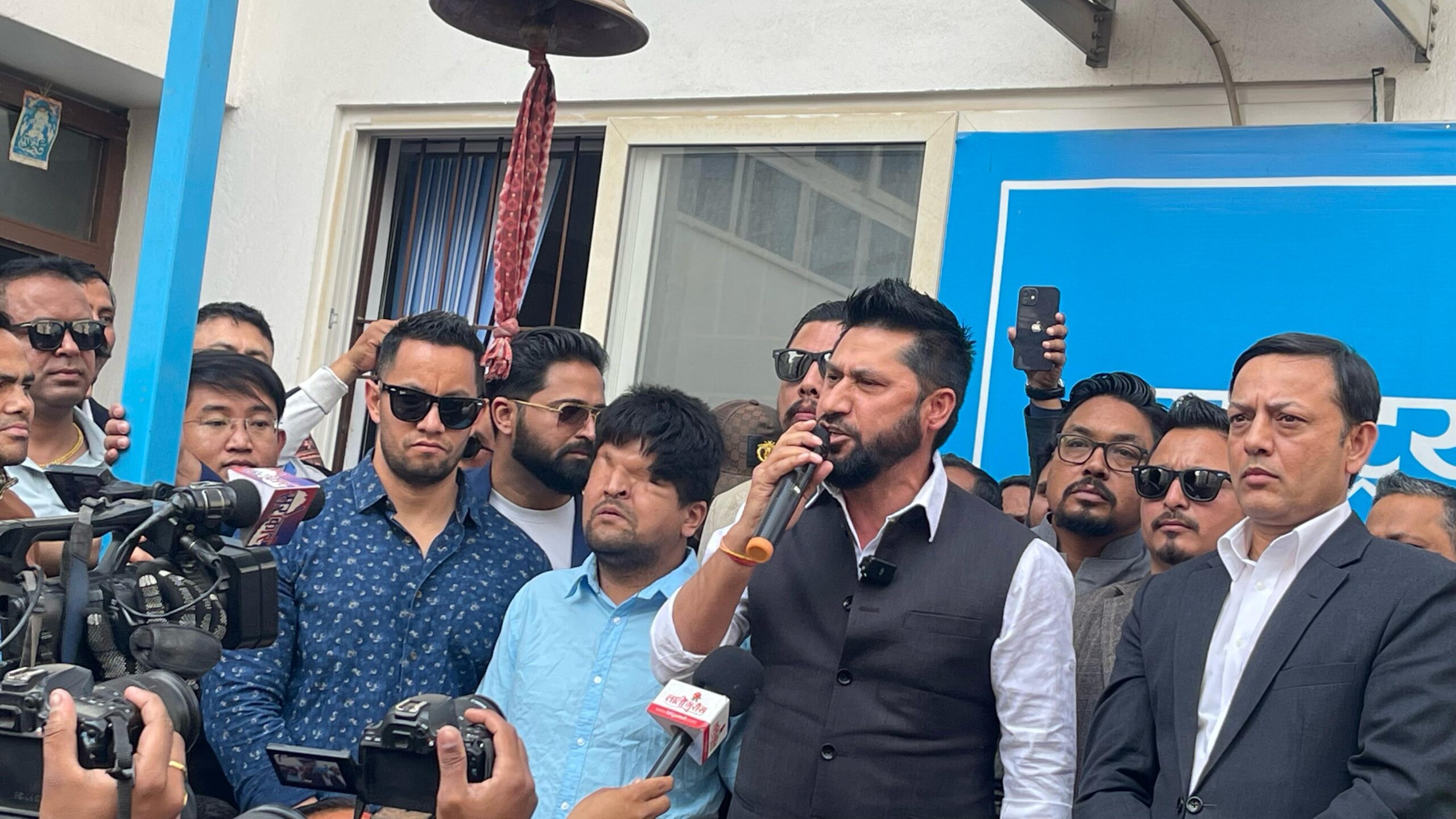 यो दुई तिहाईको सरकारले मलाई जिउँदै छोडेको छ, यही नै मेरो जित हो : रवि लामिछाने