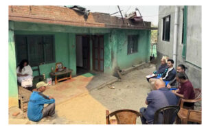 मेयर बालेन शाहले तीनकुने घटनाका पीडित परिवारलाई भेटे