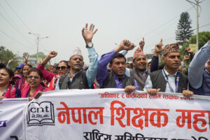 सरकार – शिक्षक वार्ता : शिक्षकले बुझाए २४ बुँदे मागपत्र, विधेयक अघि नबढाएसम्म आन्दोलन नरोक्ने अडान