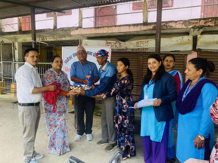 स्याङ्जाको पुतलीबजारमा उपमेयरसंग पोषिलो आहार वितरण कार्यक्रम बन्यो प्रभावकारी