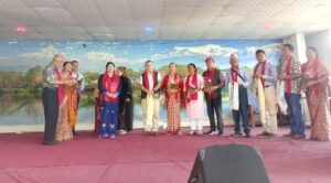 लिटिल स्टेपमा कक्षा ११ का बिद्यार्थीलाई अभिमुखिकरण