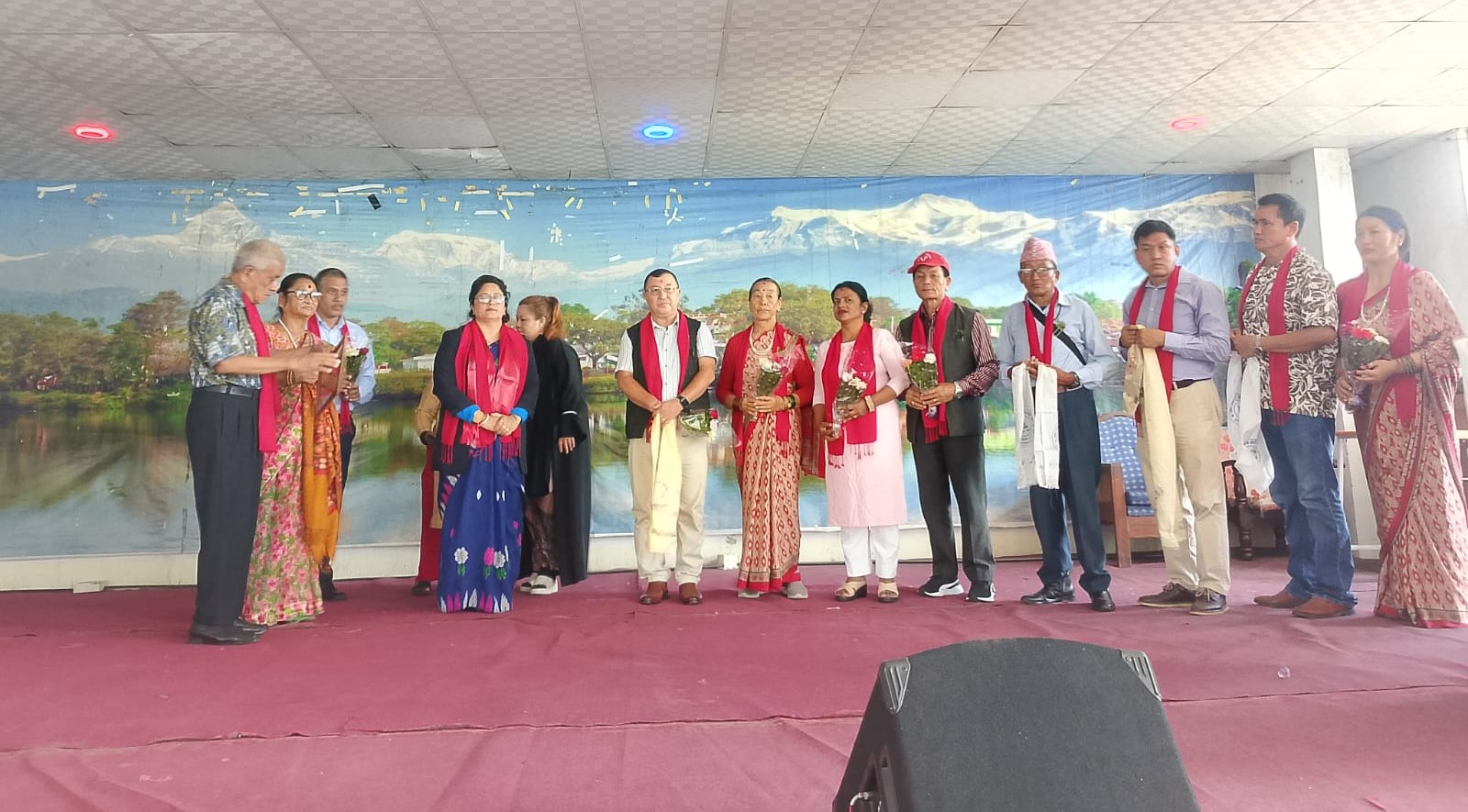 लिटिल स्टेपमा कक्षा ११ का बिद्यार्थीलाई अभिमुखिकरण