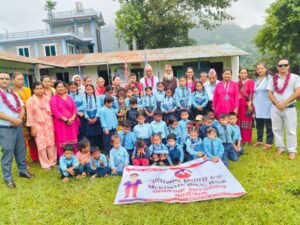 मुक्तिनाथ बैंकद्वारा सामाजिक उत्तरदायित्व कार्यक्रमको निरन्तरता, दियालोका ४५ विद्यार्थीलाई विद्यालय पोशाक वितरण