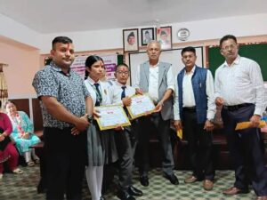 लक्ष्मी स्मृति पुस्तकालयको आयोजनामा पुतलीबजार क्विज, भु पु सैनिक आवसिय मा वि बन्यो प्रथम