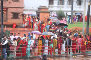 आज साउनको अन्तिम सोमबार:  शिवालयमा भक्तजनको भीड