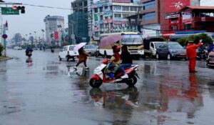 नेपालमा लगातार परेको झरी र हिमपात कहिलेबाट होला मौसममा सुधार