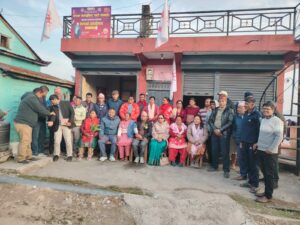 नेकपा (एमाले) कास्की क्षेत्र नं. २ का उमेदवार रश्मि आचार्य पोखरा–२१ मा मतदाता भेटघाट