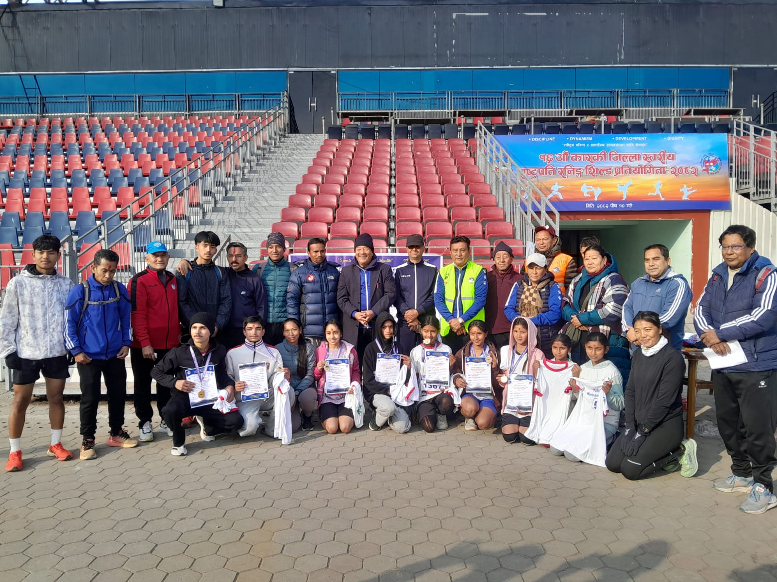 भूपू खेलाडी मञ्चको मासिक दौडमा  एन्जीला र प्रतिकले  जिते उपाधि