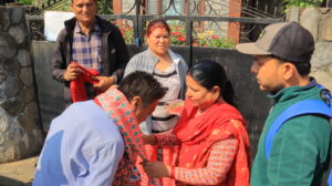 कास्की क्षेत्र नं ३ का कांग्रेस उम्मेद्वार मनोज गुरुङको संकल्पः पाँच वर्षभित्र सबै वडामा पक्की सडक, गाउँगाउँमा एम्बुलेन्स चल्ने बाटो