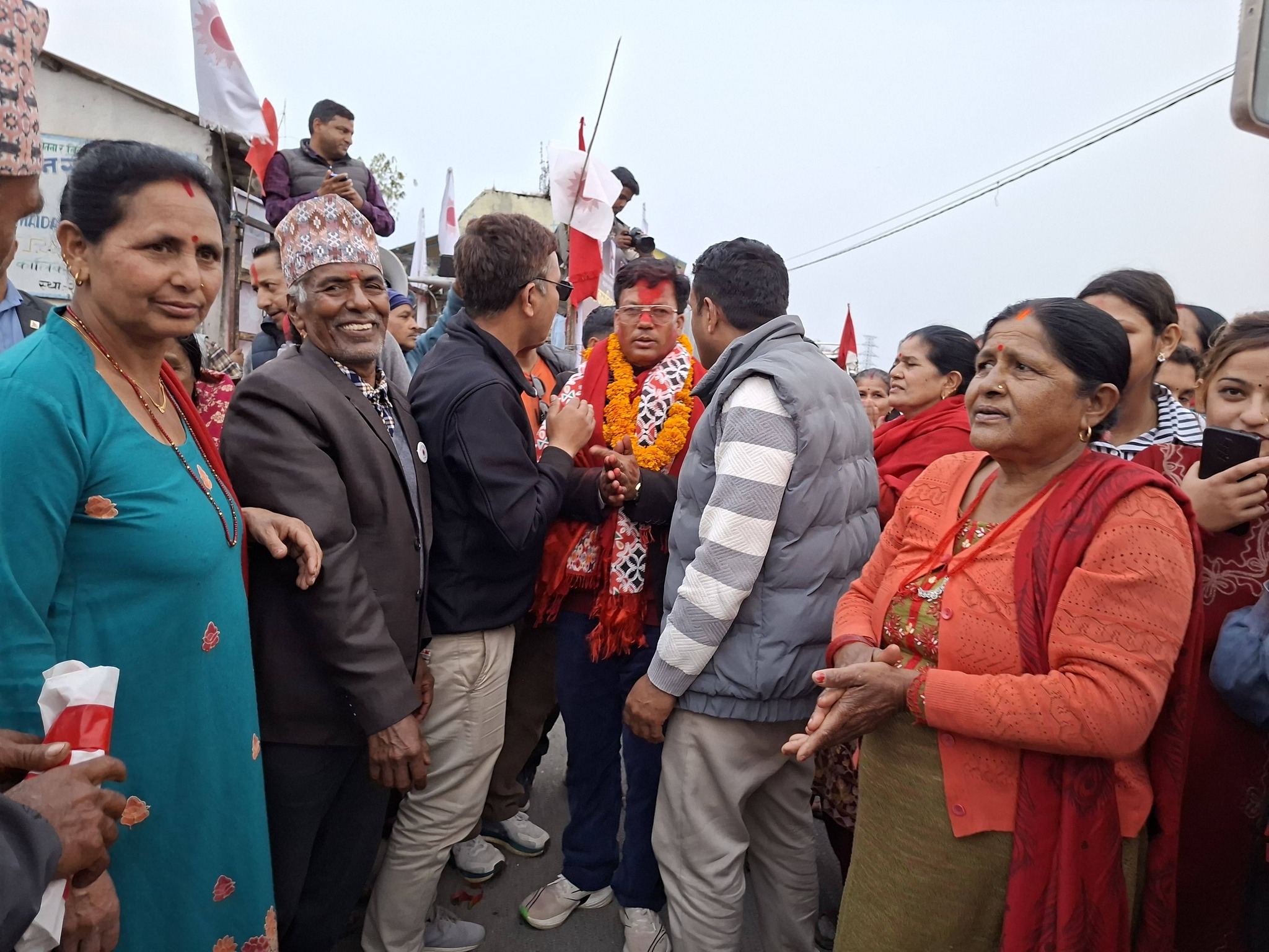जन्म गाउँमा बैनबहादुरलाई भव्य स्वागत, भारी मत पाउने विश्वास