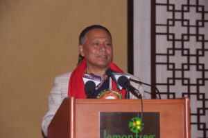 कुलमान घिसिङ पोखरा आउदै
