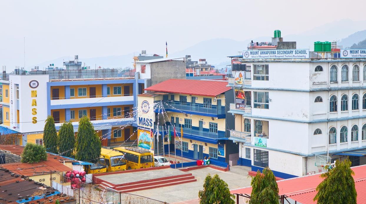 माउन्ट अन्नपूर्णको सोसल सर्भिस क्लवद्धारा भोटेकोसी बाढीपीडितका लागि २ लाख रुपैँया सहयोग